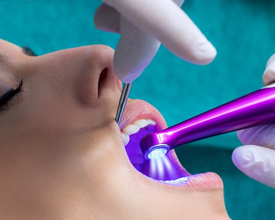 Teen getting dental sealants
